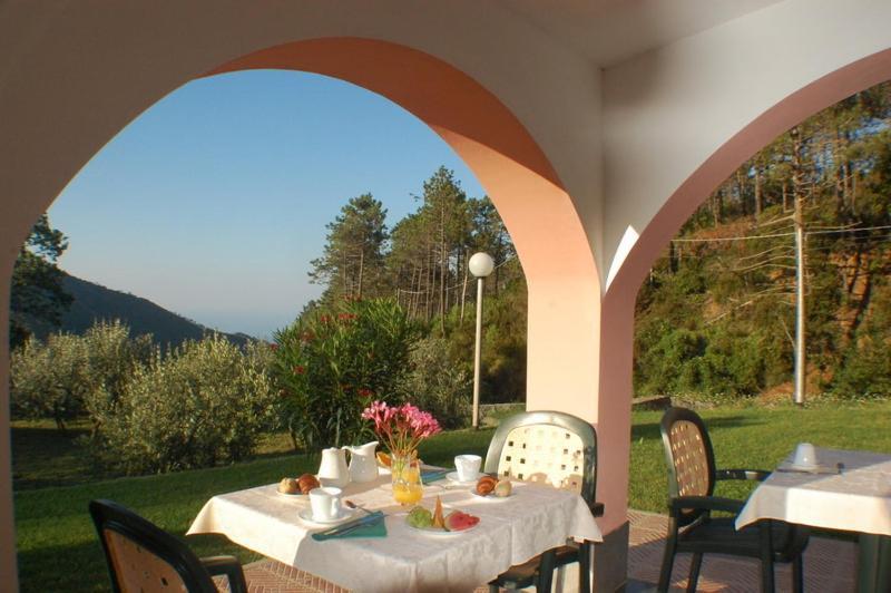 Hotel La Rossola Resort & Natura Bonassola Eksteriør bilde